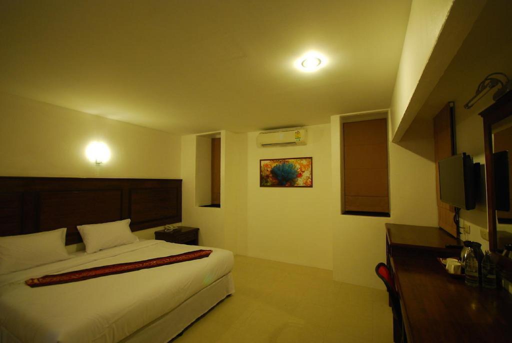 Patong Budget Rooms Ngoại thất bức ảnh